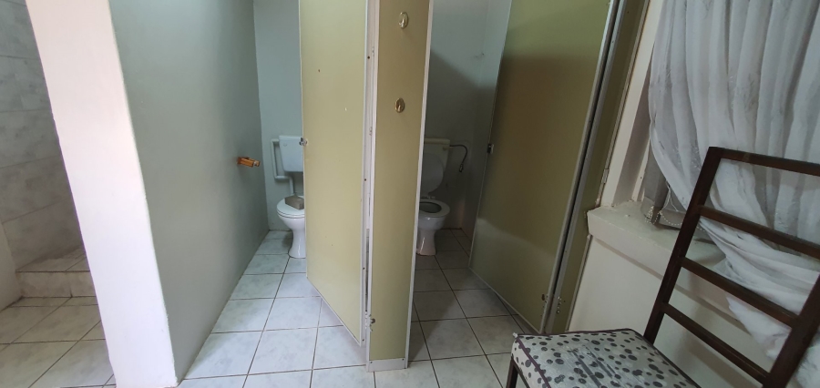 5 Bedroom Property for Sale in Waverley Free State